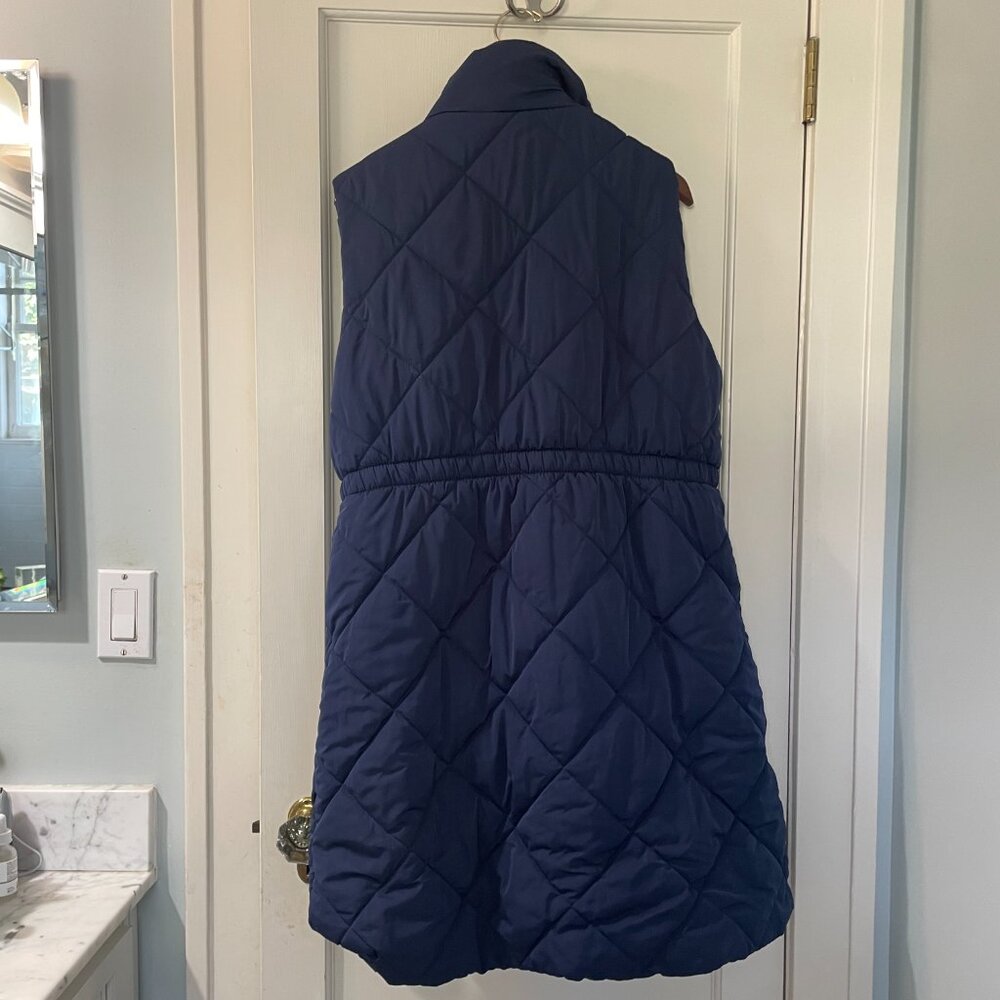 DOKOTOO Women's Quilted Long Navy Vest. XL - Picture 3 of 7